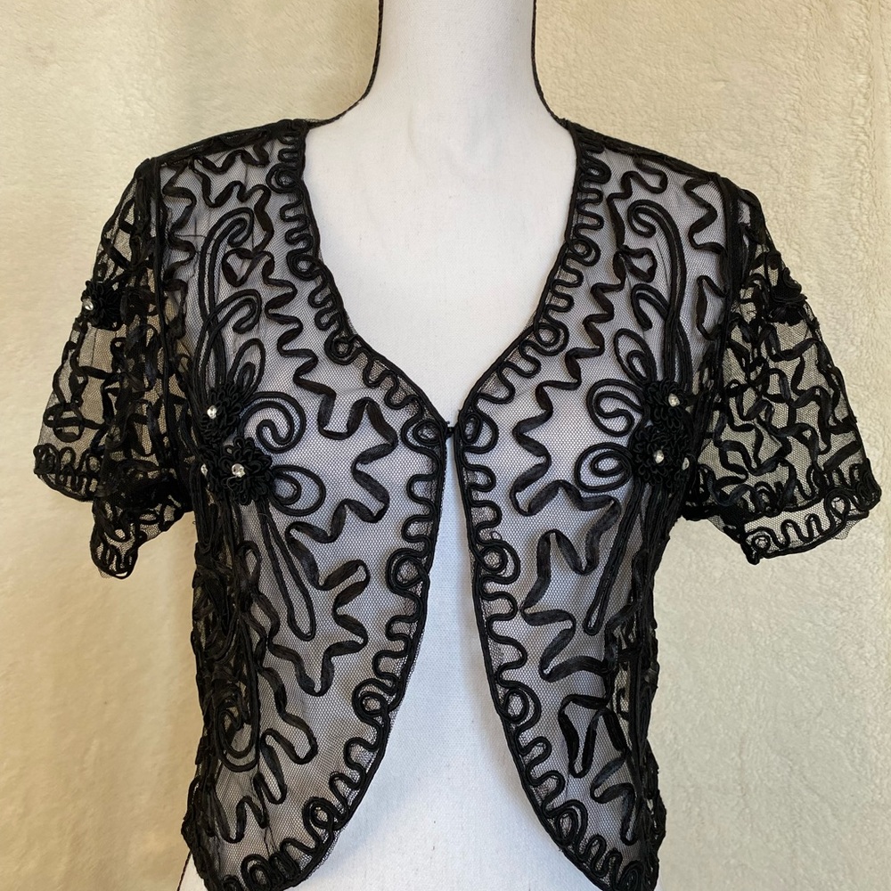 Elegant Bolero